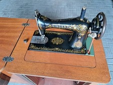 Singer Nähmaschine  /