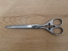 ALTE, ANTIKE GROßE SCHERE MIT